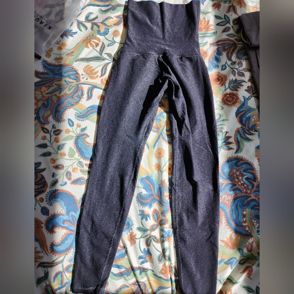 Sculpt & Recovery Postpartum leggings XS
